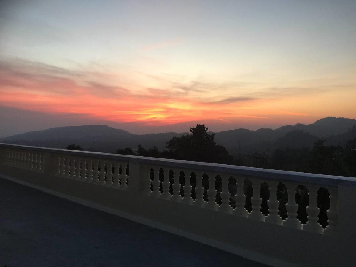 Himalayan Villa Dehradun Exterior foto